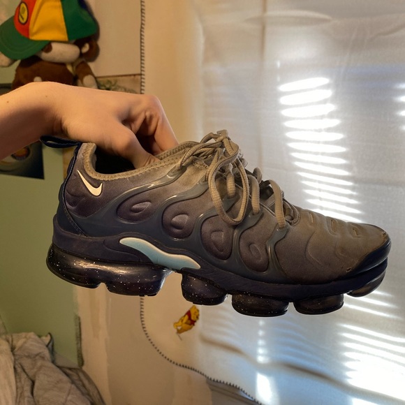 mens nike vapormax size 12